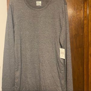 32 degrees long sleeve T-shirt NWT